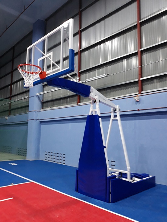 Competition Basketball Post