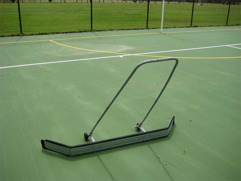 Tennis Dry Court Squeegee